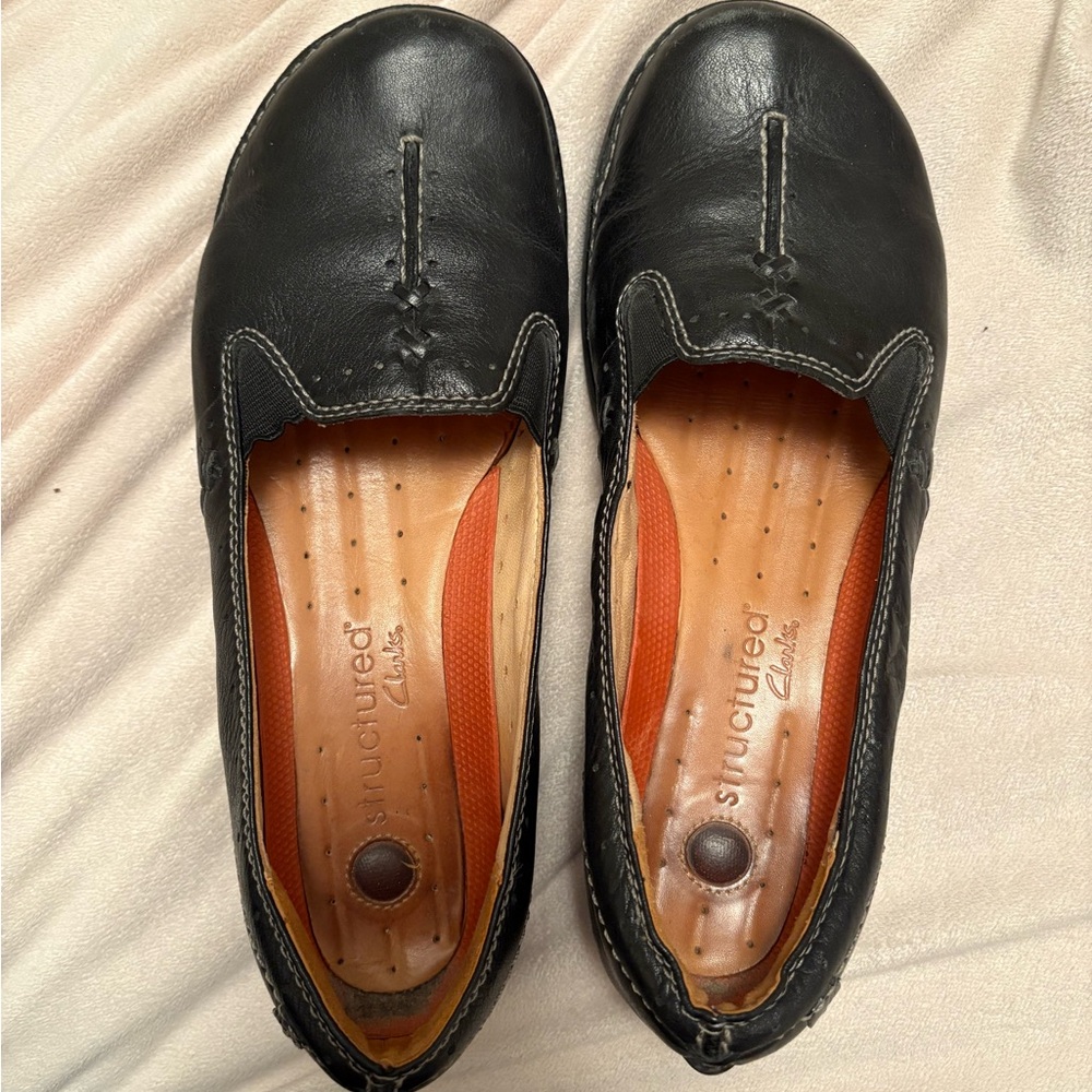 Clark’s Structured Women's Black Leather Flats